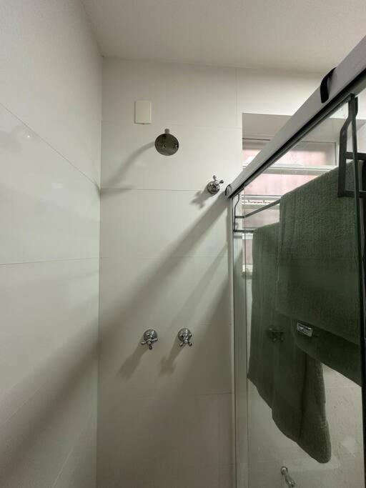Apartemen Studio Com Espaco De Trabalho E Ar Condicionado Rio de Janeiro